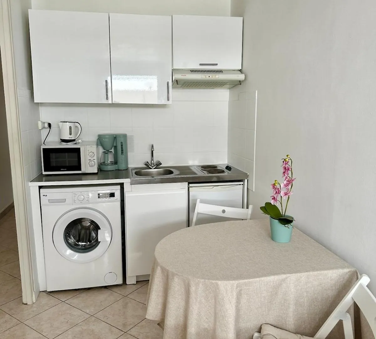 Studio Riviera - Balcon Et Wifi Nice Apartment